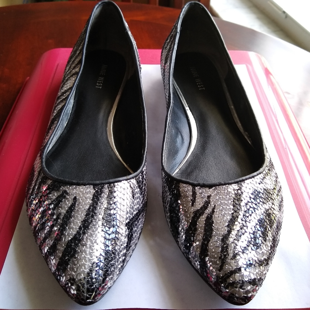 Nine West NWNAUGHTY zebra print sequin flats